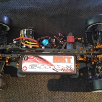 Team Xray T4 Body and Electrics 04